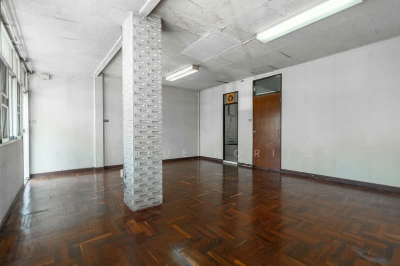 Townhouse Area Sathorn, Bangkok, Thung Maha Mek, Sathon, Bangkok, 4 Bedrooms, 250 sqm, Townhouse For Sale, by Eastblue Horizon, 500409521 - DDproperty.com