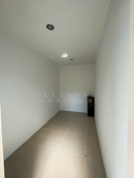 The Exclusive Pattanakarn 32, Bangkok, Suan Luang, Suan Luang, Bangkok, 3 Bedrooms, 300 sqm, Single Detached House For Sale, by Eastblue Horizon, 500409527 - DDproperty.com