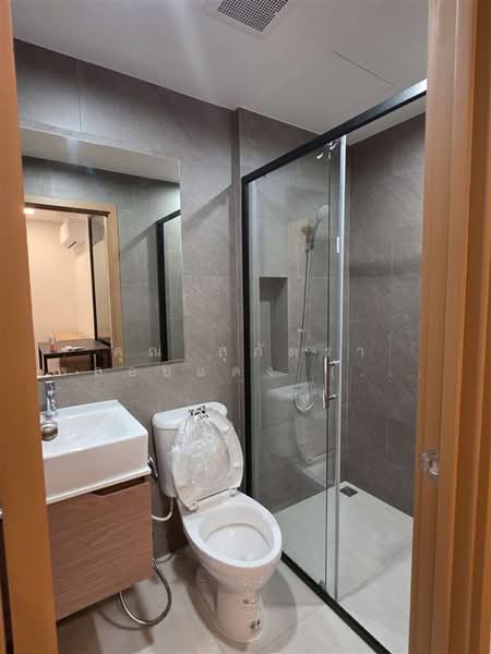 The LIVIN Ramkhamhaeng, Bangkok, Ramkhamhaeng Road, Hua Mak, Bang Kapi, Bangkok, 2 Bedrooms, 39 sqm, Condo For Sale, by คุณ สุภัตรา พลอยแดง (แพร), 500409558 - DDproperty.com
