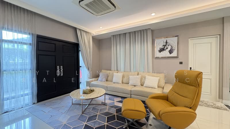 Nantawan Bangna Km.7, Samut Prakan, 98 Bangna-Trad Road, Bang Kaeo, Bang Plee, Samut Prakan, 3 Bedrooms, 300 sqm, Single Detached House For Sale, by YTD Land&houses Real Estate Agency, 500409572 - DDproperty.com