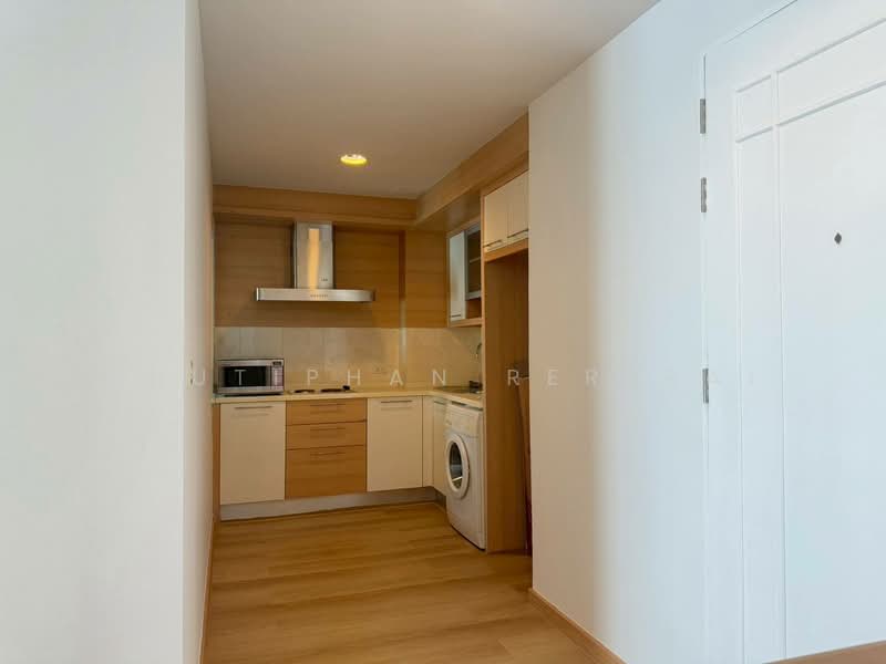 The Bangkok Narathiwas, Bangkok, Narathiwatratchanakharin, Thung Wat Don, Sathon, Bangkok, 1 Bedroom, 56 sqm, Condo For Sale, by Chutiphan Rerkrai, 500409615 - DDproperty.com