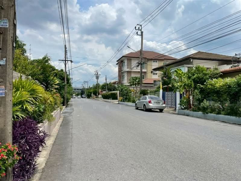 รามอินทรานิเวศน์ ซอยรามอินทรา67, Bangkok, ถนนรามอินทรา, Ram Inthra, Khan Na Yao, Bangkok, 5 Bedrooms, 400 sqm, Single Detached House For Sale, by คุณ สุภัตรา พลอยแดง (แพร), 500409627 - DDproperty.com