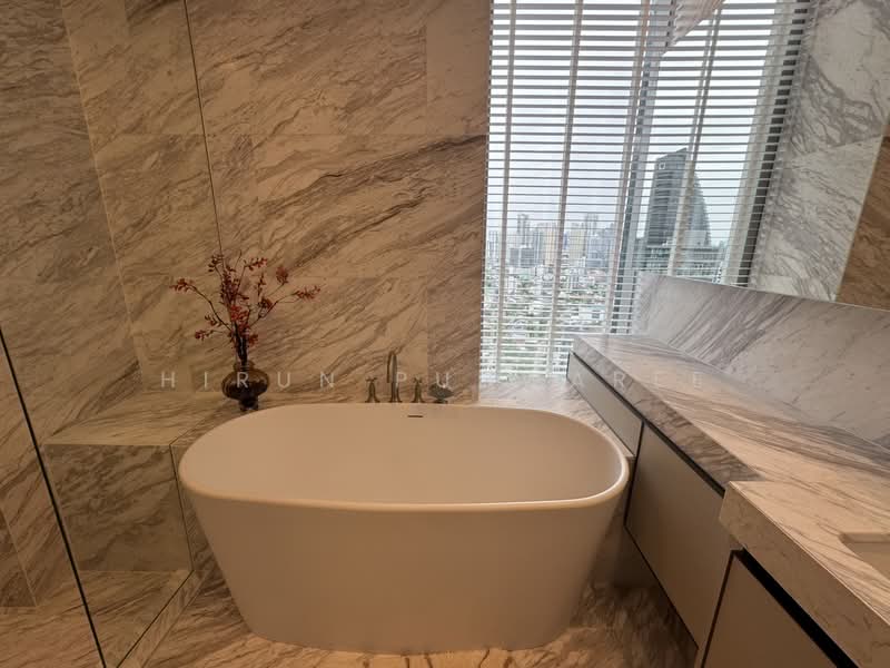 The Residences 38, Bangkok, Soi Sukhumvit 38, Phra Kanong, Khlong Toei, Bangkok, 2 Bedrooms, 97 sqm, Condo For Sale, by Hirun Pudwaree, 500409635 - DDproperty.com