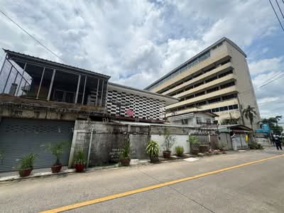 ขาย - ที่ดิน+บ้าน 2 ชั้น 104 ตร.ว. ที่ดิน+บ้าน ซอยจรัญสนิทวงศ์41 ถนนจรัญสนิทวงศ์, กรุงเทพ