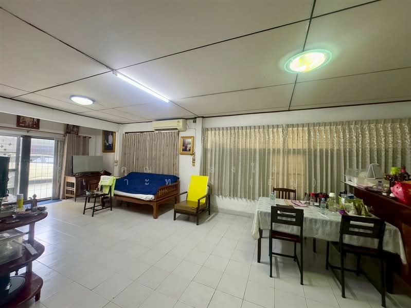 ที่ดิน+บ้าน 2 ชั้น 104 ตร.ว. ที่ดิน+บ้าน ซอยจรัญสนิทวงศ์41 ถนนจรัญสนิทวงศ์, Bangkok, ถนนจรัญสนิทวงศ์, Bang Khun Non, Bangkok Noi, Bangkok, , 416 sqm, Land For Sale, by คุณ ผ่องใส เปาะทอง (อัญ), 500409638 - DDproperty.com