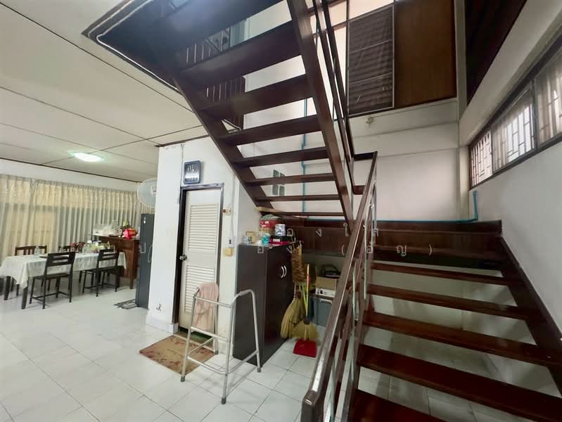 ที่ดิน+บ้าน 2 ชั้น 104 ตร.ว. ที่ดิน+บ้าน ซอยจรัญสนิทวงศ์41 ถนนจรัญสนิทวงศ์, Bangkok, ถนนจรัญสนิทวงศ์, Bang Khun Non, Bangkok Noi, Bangkok, , 416 sqm, Land For Sale, by คุณ ผ่องใส เปาะทอง (อัญ), 500409638 - DDproperty.com