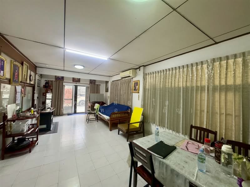 ที่ดิน+บ้าน 2 ชั้น 104 ตร.ว. ที่ดิน+บ้าน ซอยจรัญสนิทวงศ์41 ถนนจรัญสนิทวงศ์, Bangkok, ถนนจรัญสนิทวงศ์, Bang Khun Non, Bangkok Noi, Bangkok, , 416 sqm, Land For Sale, by คุณ ผ่องใส เปาะทอง (อัญ), 500409638 - DDproperty.com