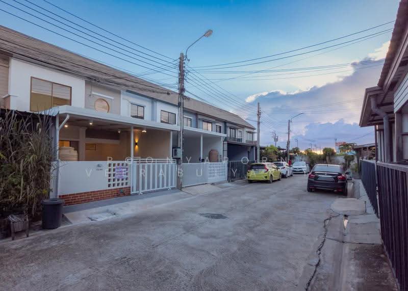 Baan Pruksa 54 Klong Tanon-Bangbuathong : บ้านพฤกษา 54 คลองถนน-บางบัวทอง, นนทบุรี, ถนนบางรักใหญ่-บ้านใหม่, บางแม่นาง, บางใหญ่, นนทบุรี, 160 ตร.ม., ทาวน์เฮ้าส์ ขาย, โดย Poonyaporn Veerabulyarit, 500409645 - DDproperty.com