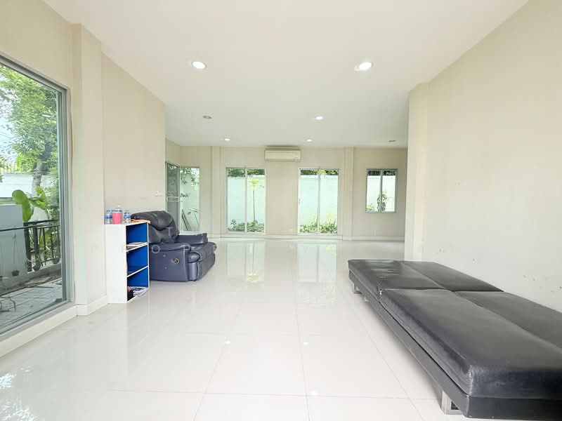Life Bangkok Boulevard Rama 2, Bangkok, Rama 2 Road, Chom Thong, Bangkok, 3 Bedrooms, 100 sqm, Single Detached House For Sale, by The Best Property ดาด้า, 500409647 - DDproperty.com