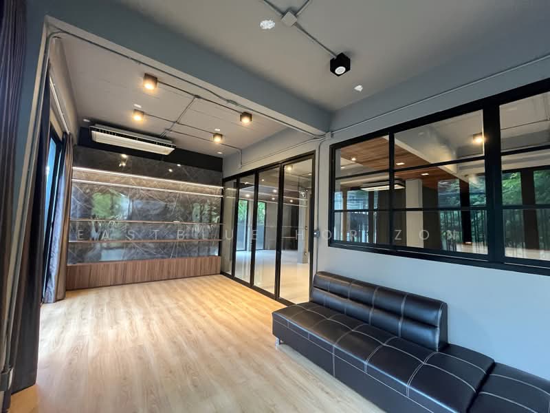 Office Area Ladprao, Bangkok, Chatuchak, Chatuchak, Bangkok, , 1,200 sqm, Office Space For Sale, by Eastblue Horizon, 500409688 - DDproperty.com