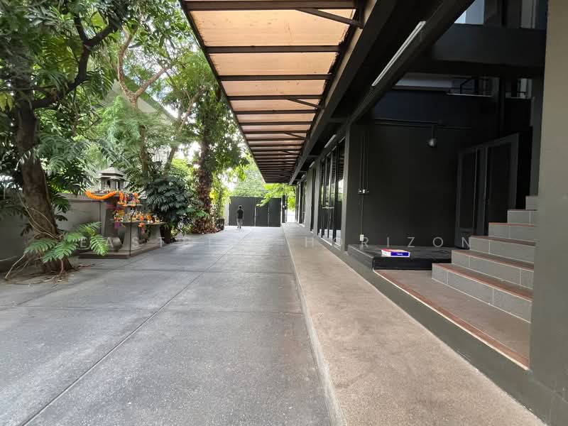 Office Area Ladprao, กรุงเทพ, จตุจักร, จตุจักร, กรุงเทพ, 1,200 ตร.ม., สำนักงาน ขาย, โดย Eastblue Horizon, 500409688 - DDproperty.com