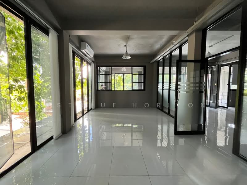Office Area Ladprao, Bangkok, Chatuchak, Chatuchak, Bangkok, , 1,200 sqm, Office Space For Sale, by Eastblue Horizon, 500409688 - DDproperty.com