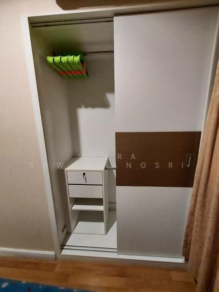 Lumpini Place Ratchayothin, Bangkok, 1484 Phahonyothin Road, Chan Kasem, Chatuchak, Bangkok, 1 Bedroom, 28 sqm, Condo For Sale, by Veera Sawatrangsri, 500409710 - DDproperty.com