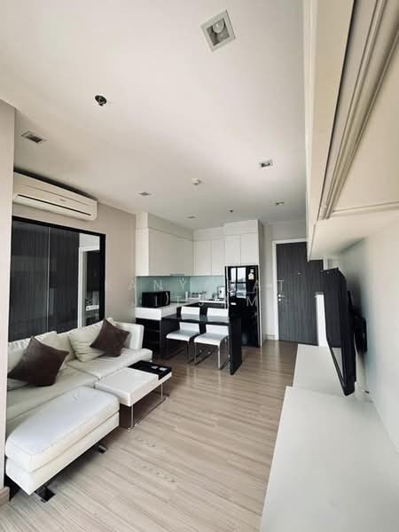 Urbano Absolute Sathon-Taksin, Bangkok, 345 Charoen Nakhon 14/2 Alley, Khlong Ton Sai, Khlong San, Bangkok, 1 Bedroom, 38 sqm, Condo For Rent, by Kanyarat Jitjam, 500409718 - DDproperty.com
