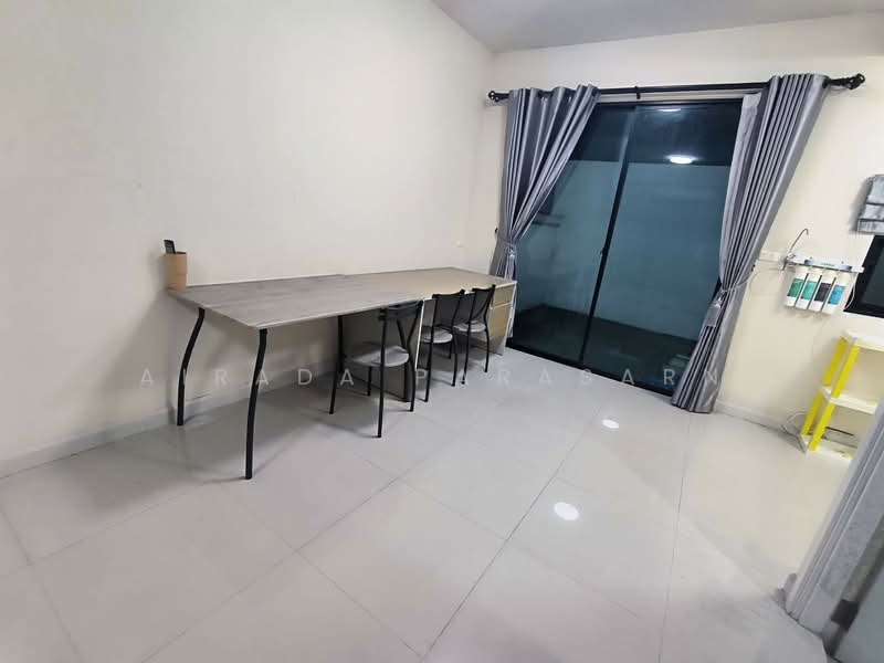 RNP Place Ramintra-Suwinthawong, Bangkok, Sam Wa Road, Bang Chun, Khlong Sam Wa, Bangkok, 4 Bedrooms, 92 sqm, Townhouse For Rent, by Airada Parasarn, 500409754 - DDproperty.com
