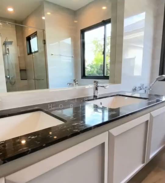 Niyham Boromratchachonnani, Bangkok, Borommaratchachonnani Sala Thammasop, Sala Thammasop, Thawi Watthana, Bangkok, 4 Bedrooms, 461 sqm, Single Detached House For Sale, by Eastblue Horizon, 500409763 - DDproperty.com