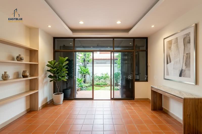 Shophouse Area BTS Talat Phlu, กรุงเทพ, ปากคลองภาษีเจริญ, ภาษีเจริญ, กรุงเทพ, 1 ตร.ม., ตึกแถว-อาคารพาณิชย์ ขาย, โดย Eastblue Horizon, 500409768 - DDproperty.com