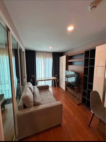 Tourmaline Gold Sathorn-Taksin, Bangkok, 14 Charoen Nakhon Rd, Khlong Ton Sai, Khlong San, Bangkok, 1 Bedroom, 40 sqm, Condo For Rent, by Thitiphan Prasopkiatpoca, 500409772 - DDproperty.com
