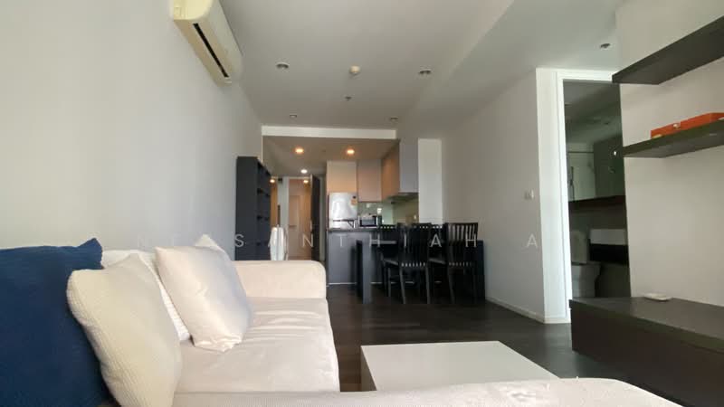 15 Sukhumvit Residences, Bangkok, Soi Sukhumvit 15, Khlongtoei Nua, Watthana, Bangkok, 2 Bedrooms, 90 sqm, Condo For Rent, by Netsanthiah Ai, 500409773 - DDproperty.com