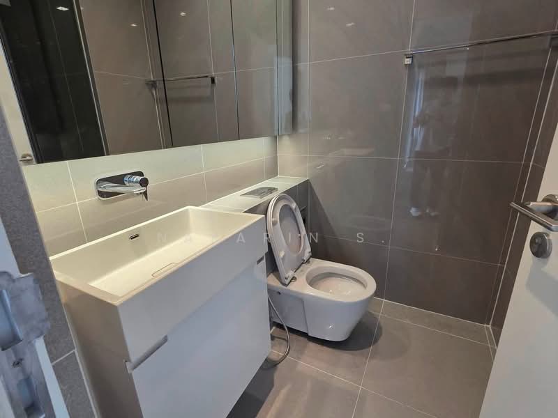 The Saint Residences Ladprao, Bangkok, 588 Vibhavadi-Rangsit Road, Jom Phon, Chatuchak, Bangkok, 2 Bedrooms, 64 sqm, Condo For Rent, by Nakarin S., 500409793 - DDproperty.com