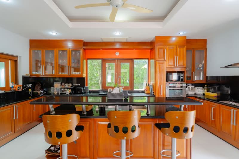 Palm Hills Golf Club and Residence, Phetchaburi, 1444 Phet Kasem Rd, Cha-am, Cha-Am, Phetchaburi, 4 Bedrooms, 525 sqm, Villa For Sale, by สุมาลี วิไลประเสริฐ, 500409803 - DDproperty.com