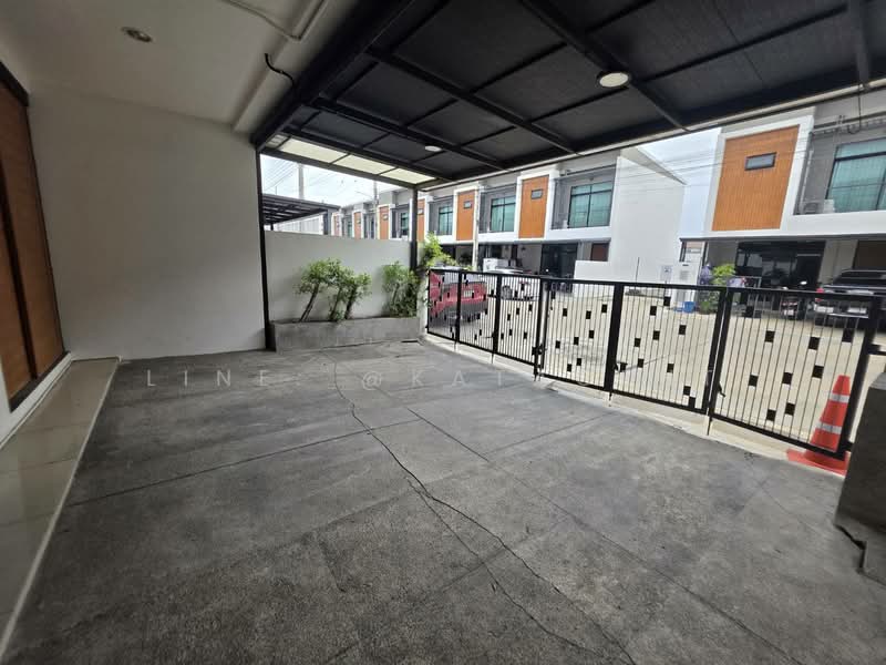 The Proud Wongwaen-Ramintra, Bangkok, Soi 15 Suan Laem Klong Nueng Road, Bang Chun, Khlong Sam Wa, Bangkok, 3 Bedrooms, 144 sqm, Single Detached House For Rent, by Line: @KatAgent, 500409812 - DDproperty.com