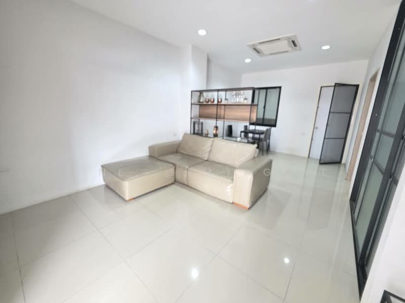 The Proud Wongwaen-Ramintra, Bangkok, Soi 15 Suan Laem Klong Nueng Road, Bang Chun, Khlong Sam Wa, Bangkok, 3 Bedrooms, 144 sqm, Single Detached House For Rent, by Line: @KatAgent, 500409812 - DDproperty.com
