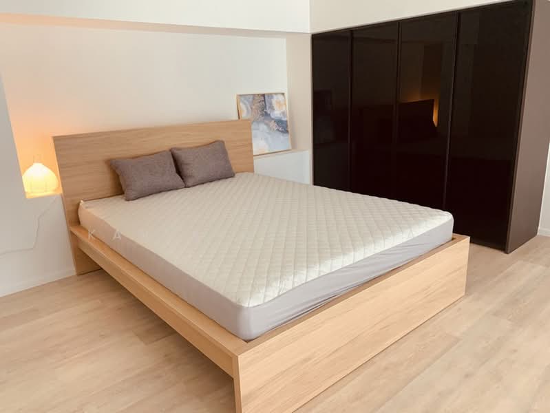The Lofts Silom, Bangkok, Pramuan Road, Silom, Bang Rak, Bangkok, 1 Bedroom, 50 sqm, Condo For Rent, by Kanyarat Jitjam, 500409822 - DDproperty.com