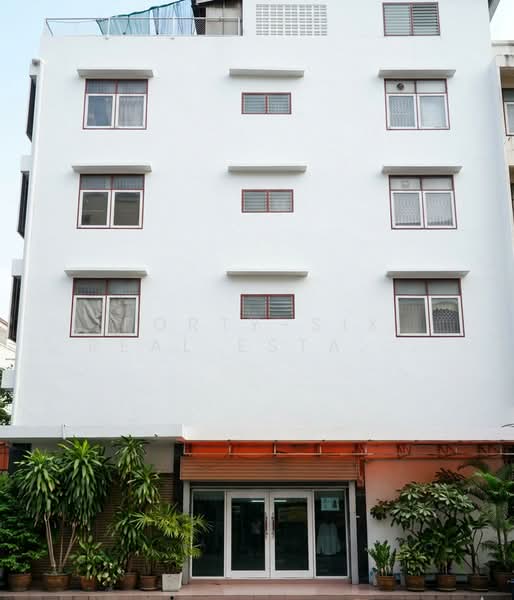 ให้เช่า อาคาร 4 ห้อง 4.5 ชั้น ประดิพัทธ์ ใกล้ อารีย์ จตุจักร, Bangkok, Phaya Thai, Bangkok, , 1,000 sqm, Shophouse For Sale, by Forty-Six Real Estate Group, 500409843 - DDproperty.com