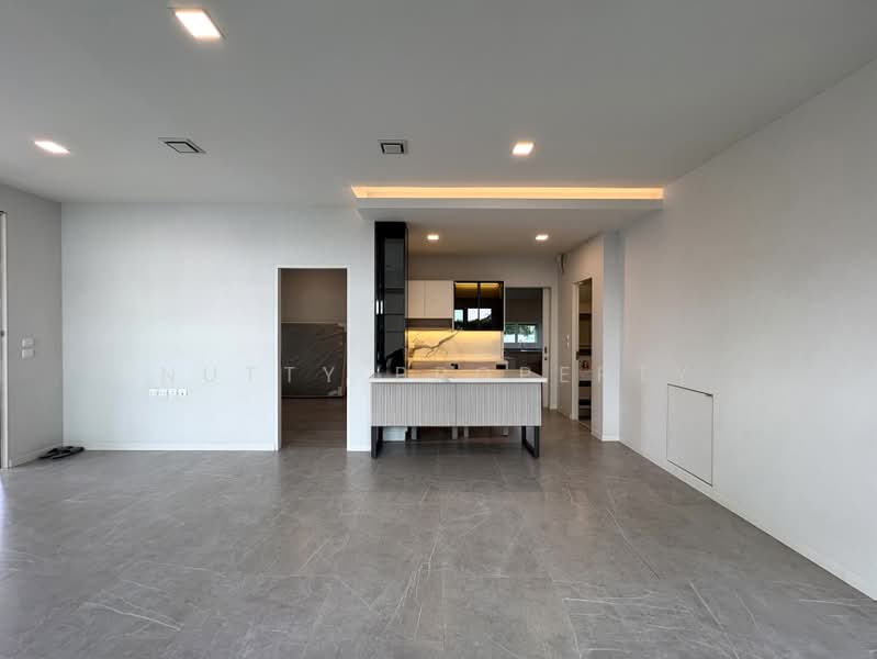Mantana Bangna-Wongwaen, Bangkok, Soi Ramkhamhaeng 2, Dok Mai, Prawet, Bangkok, 4 Bedrooms, 222 sqm, Single Detached House For Sale, by Nutty Property, 500409845 - DDproperty.com