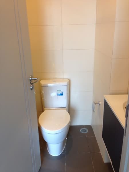 Wyne Sukhumvit, Bangkok, 1120 Sukhumvit Road, Phra Kanong, Khlong Toei, Bangkok, 1 Bedroom, 42 sqm, Condo For Rent, by Kanyarat Jitjam, 500409852 - DDproperty.com