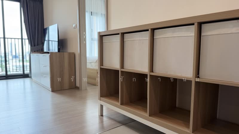 The Base Phetchaburi-Thonglor, Bangkok, Phetchaburi Rd, Bang Kapi, Huai Khwang, Bangkok, 1 Bedroom, 31 sqm, Condo For Rent, by ธนทรัพย์ รักษาชนม์, 500409862 - DDproperty.com