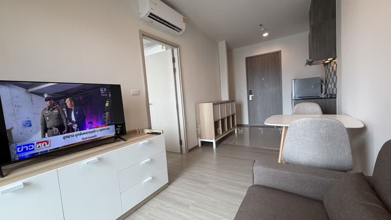 The Base Phetchaburi-Thonglor, Bangkok, Phetchaburi Rd, Bang Kapi, Huai Khwang, Bangkok, 1 Bedroom, 31 sqm, Condo For Rent, by ธนทรัพย์ รักษาชนม์, 500409862 - DDproperty.com