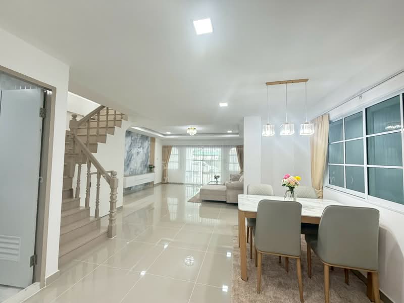 K.C. Ramintra 1, Bangkok, Hathairat Road 39, Sam Wa Tawan Tok, Khlong Sam Wa, Bangkok, 3 Bedrooms, 120 sqm, Townhouse For Sale, by นภัสศรณ์ วงศ์สินไทยกร (นันท์), 500409863 - DDproperty.com