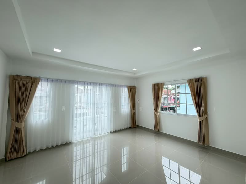 K.C. Ramintra 1, Bangkok, Hathairat Road 39, Sam Wa Tawan Tok, Khlong Sam Wa, Bangkok, 3 Bedrooms, 120 sqm, Townhouse For Sale, by นภัสศรณ์ วงศ์สินไทยกร (นันท์), 500409863 - DDproperty.com
