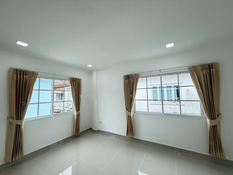 K.C. Ramintra 1, Bangkok, Hathairat Road 39, Sam Wa Tawan Tok, Khlong Sam Wa, Bangkok, 3 Bedrooms, 120 sqm, Townhouse For Sale, by นภัสศรณ์ วงศ์สินไทยกร (นันท์), 500409863 - DDproperty.com