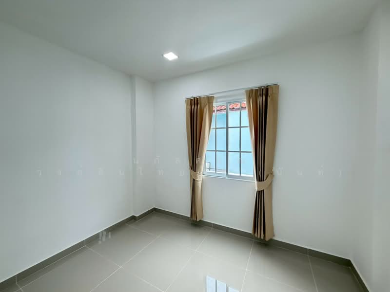 K.C. Ramintra 1, Bangkok, Hathairat Road 39, Sam Wa Tawan Tok, Khlong Sam Wa, Bangkok, 3 Bedrooms, 120 sqm, Townhouse For Sale, by นภัสศรณ์ วงศ์สินไทยกร (นันท์), 500409863 - DDproperty.com