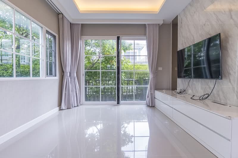 Golden Neo Sathorn : โกลเด้น นีโอ สาทร, กรุงเทพ, ถนนกัลปพฤกษ์, บางขุนเทียน, จอมทอง, กรุงเทพ, 143 ตร.ม., บ้านแฝด ขาย, โดย อดิเทพ ภระมรทัต, 500409885 - DDproperty.com