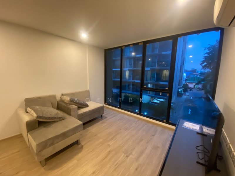 Serio Sukhumvit 50, Bangkok, Soi Sukhumvit 50, Phra Kanong, Khlong Toei, Bangkok, 1 Bedroom, 41 sqm, Condo For Rent, by Agentbkk, 500409909 - DDproperty.com
