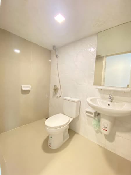 Pruksa Ville 92 Onnut-Suvarnabhumi : พฤกษาวิลล์ 92 อ่อนนุช-สุวรรณภูมิ, สมุทรปราการ, ซ.ลาดกระบัง 14/1 ถ.ลาดกระบัง, ราชาเทวะ, บางพลี, สมุทรปราการ, 110 ตร.ม., ทาวน์เฮ้าส์ ขาย, โดย PP Property, 500409973 - DDproperty.com