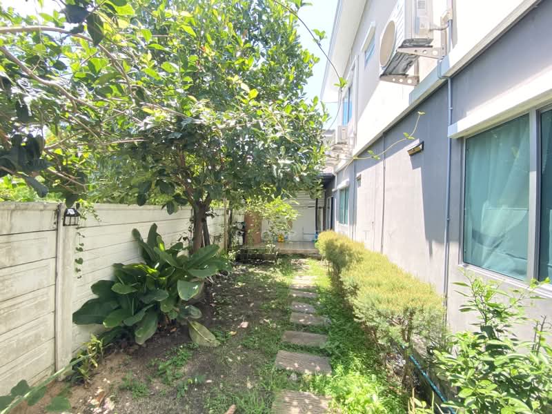 Pruksa Ville 92 Onnut-Suvarnabhumi : พฤกษาวิลล์ 92 อ่อนนุช-สุวรรณภูมิ, สมุทรปราการ, ซ.ลาดกระบัง 14/1 ถ.ลาดกระบัง, ราชาเทวะ, บางพลี, สมุทรปราการ, 110 ตร.ม., ทาวน์เฮ้าส์ ขาย, โดย PP Property, 500409973 - DDproperty.com