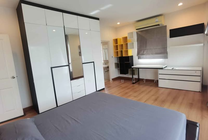 CASA GRAND Phetkasem Sai 1, Bangkok, Phutthamonthon Sai 1, Bang Duan, Phasi Charoen, Bangkok, 3 Bedrooms, 300 sqm, Single Detached House For Rent, by Adisorn Ploymeerassamee, 500409980 - DDproperty.com