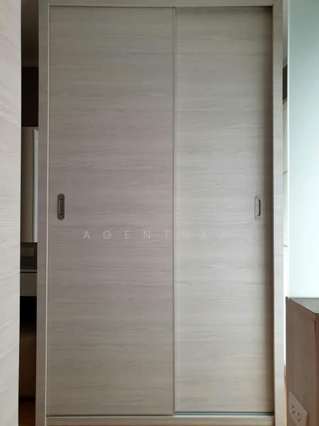 Lumpini Place Srinakarin-Huamak Station, Bangkok, Srinakarin Road, Suan Luang, Bangkok, 2 Bedrooms, 57 sqm, Condo For Rent, by Agentbkk, 500409992 - DDproperty.com