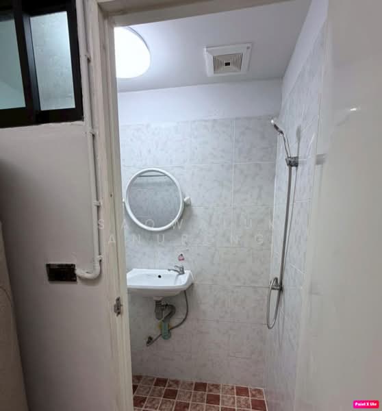 Baan Klang Muang Vibhavadi, Bangkok, Soi Vibhavadi Rangsit, Talat Bang Khen, Lak Si, Bangkok, 6 Bedrooms, 200 sqm, Townhouse For Sale, by Saowaluk Anupong, 500409997 - DDproperty.com