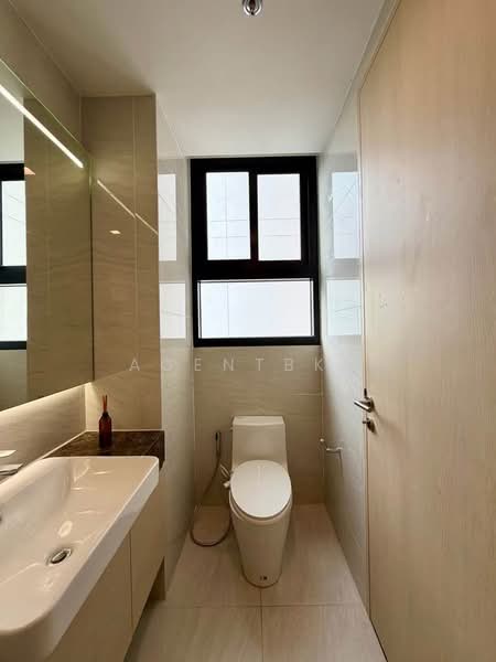 Noble State 39, Bangkok, 35 Soi Sukhumvit 39, Khlong Tan Nua, Watthana, Bangkok, 1 Bedroom, 43 sqm, Condo For Rent, by Agentbkk, 500410008 - DDproperty.com