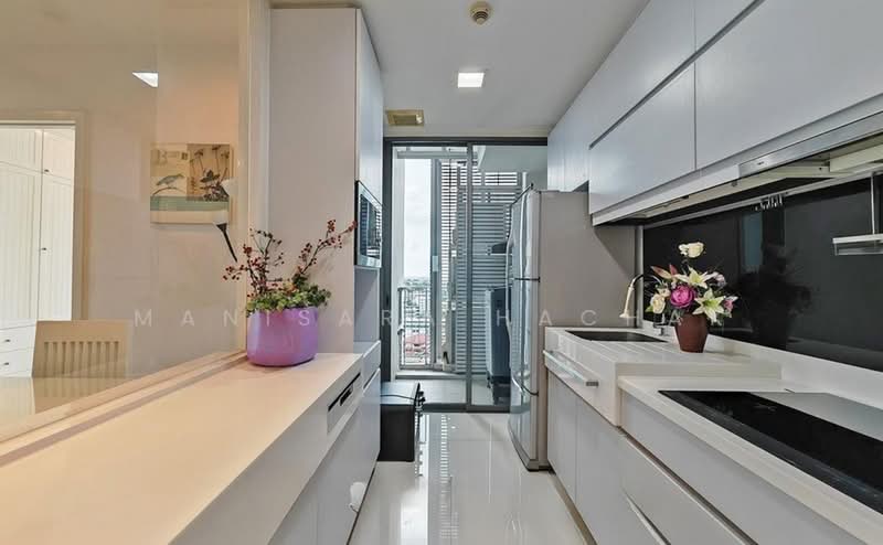 The Room Sukhumvit 62, Bangkok, 2288 Sukhumvit Road, Bang Chak, Phra Khanong, Bangkok, 2 Bedrooms, 75 sqm, Condo For Rent, by Manisara Hachak, 500410044 - DDproperty.com