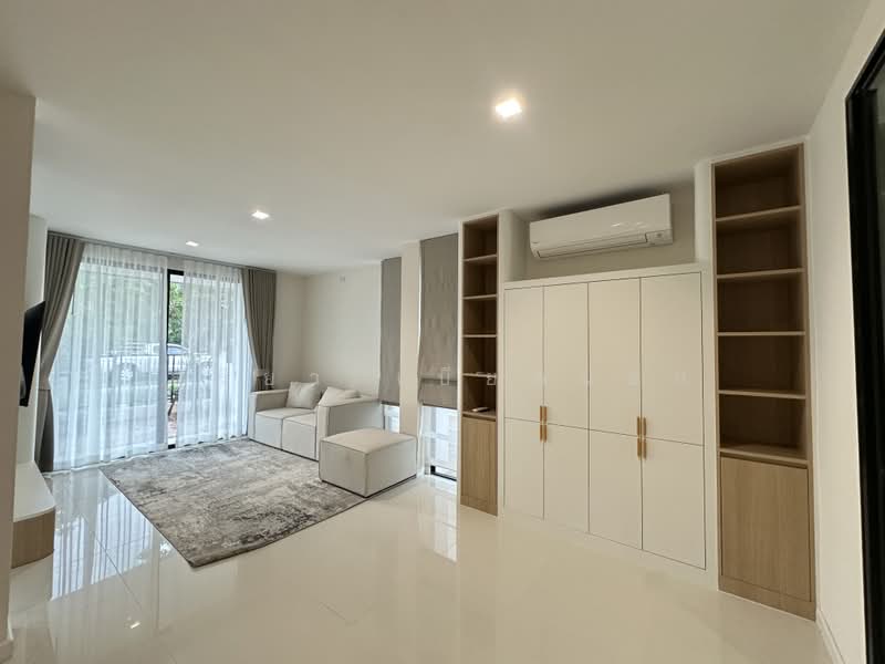 Chatpetch Sritan, Khon Kaen, ถ.ศรีจันทร์, Ban Pet, Muang Khon Kaen, Khon Kaen, 3 Bedrooms, 160 sqm, Single Detached House For Rent, by สุริยา เบียดนอก, 500410067 - DDproperty.com