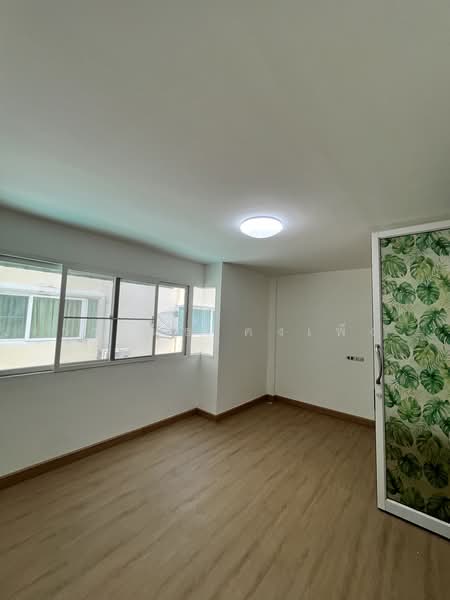 Supalai Ville Srinakarin-King Kaeo, Samut Prakan, Kingkaew-Srinakarin Road, Bangphli Yai, Bang Plee, Samut Prakan, 4 Bedrooms, 180 sqm, Townhouse For Sale, by วรเมธ คงเพ็ง, 500410074 - DDproperty.com