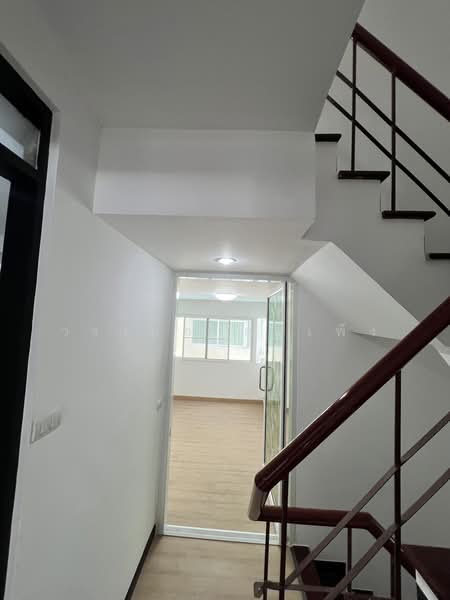 Supalai Ville Srinakarin-King Kaeo, Samut Prakan, Kingkaew-Srinakarin Road, Bangphli Yai, Bang Plee, Samut Prakan, 4 Bedrooms, 180 sqm, Townhouse For Sale, by วรเมธ คงเพ็ง, 500410074 - DDproperty.com