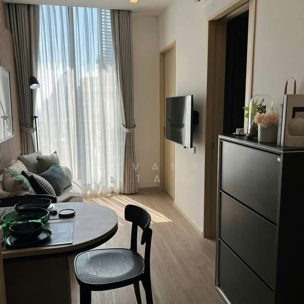 Noble State 39, Bangkok, 35 Soi Sukhumvit 39, Khlong Tan Nua, Watthana, Bangkok, 1 Bedroom, 30 sqm, Condo For Rent, by Sivana Estate, 500410078 - DDproperty.com